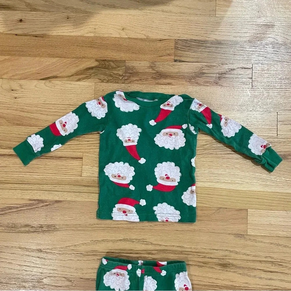 Carters 18M Christmas Santa Pajama Holiday Matching Set - Picture 2 of 7